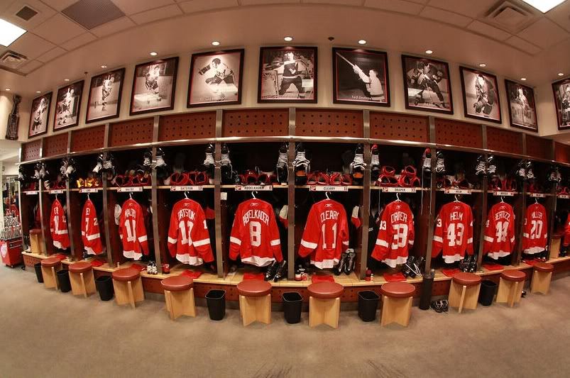 lockerroom.jpg