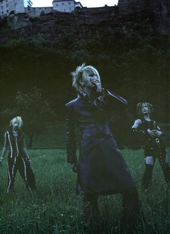 Gazette007.jpg The GazettE image by Kame-Sama Gazette007.jpg The GazettE image by Kame-Sama