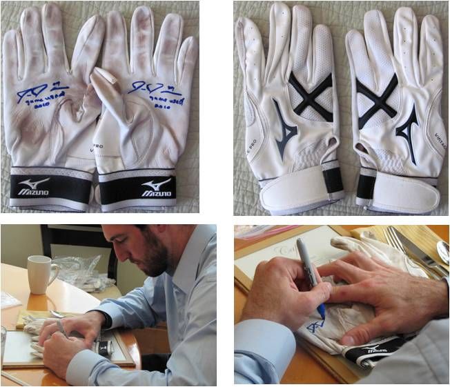 2011 Onyx Preferred Players Collection Ike Davis Autograph Game Used Gloves