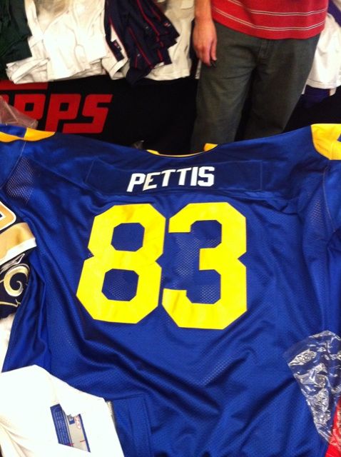 Austin Pettis St. Louis Rams Jersey Signing