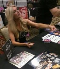 Brande Roderick Signing Autographs At Industry Summit