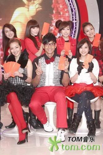 Hey Girl - Hei Ren  - Rong Jia - Makino Pictures, Images and Photos