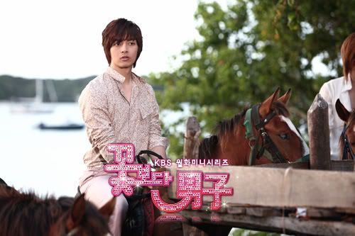 [Resim: 151004018_L.jpg]