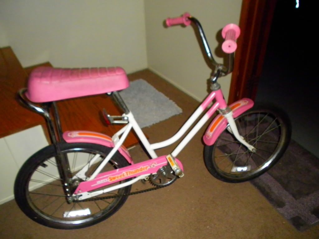 Pink huffy clearance bike 1980