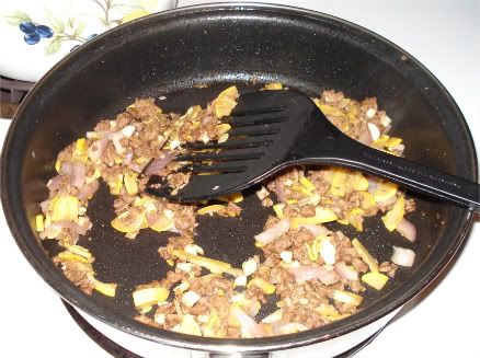 taco filling in the pan